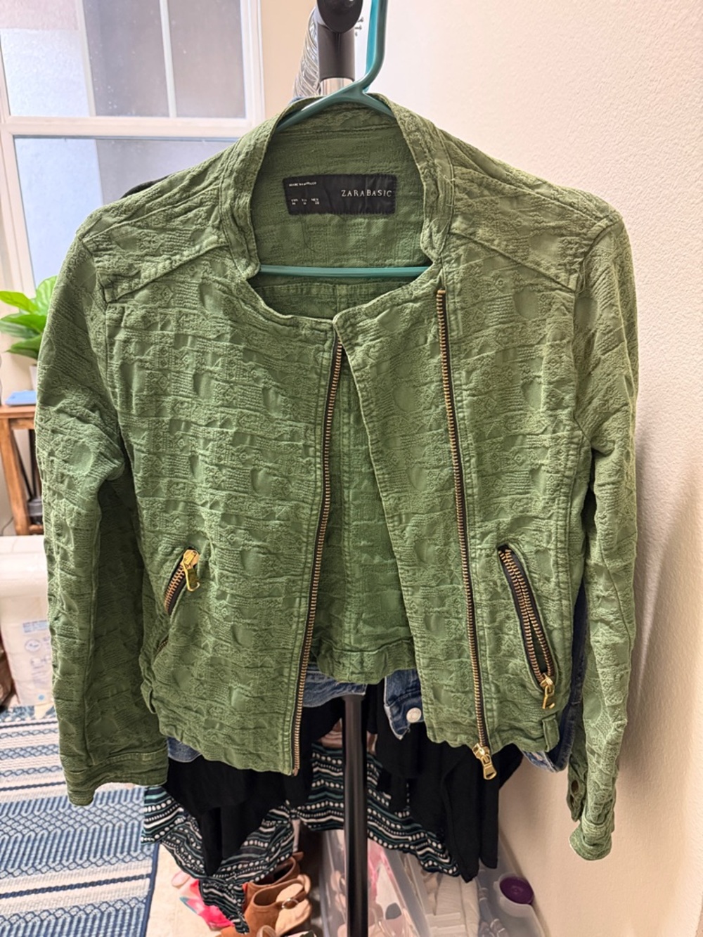 Zara Textured Olive Green Zip-Front Bomber Jacket